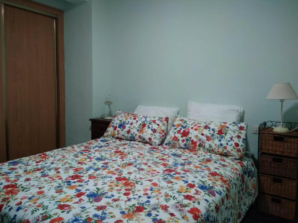 Casa De Amparo Y Jose Manuel Guest House Pavies Екстериор снимка
