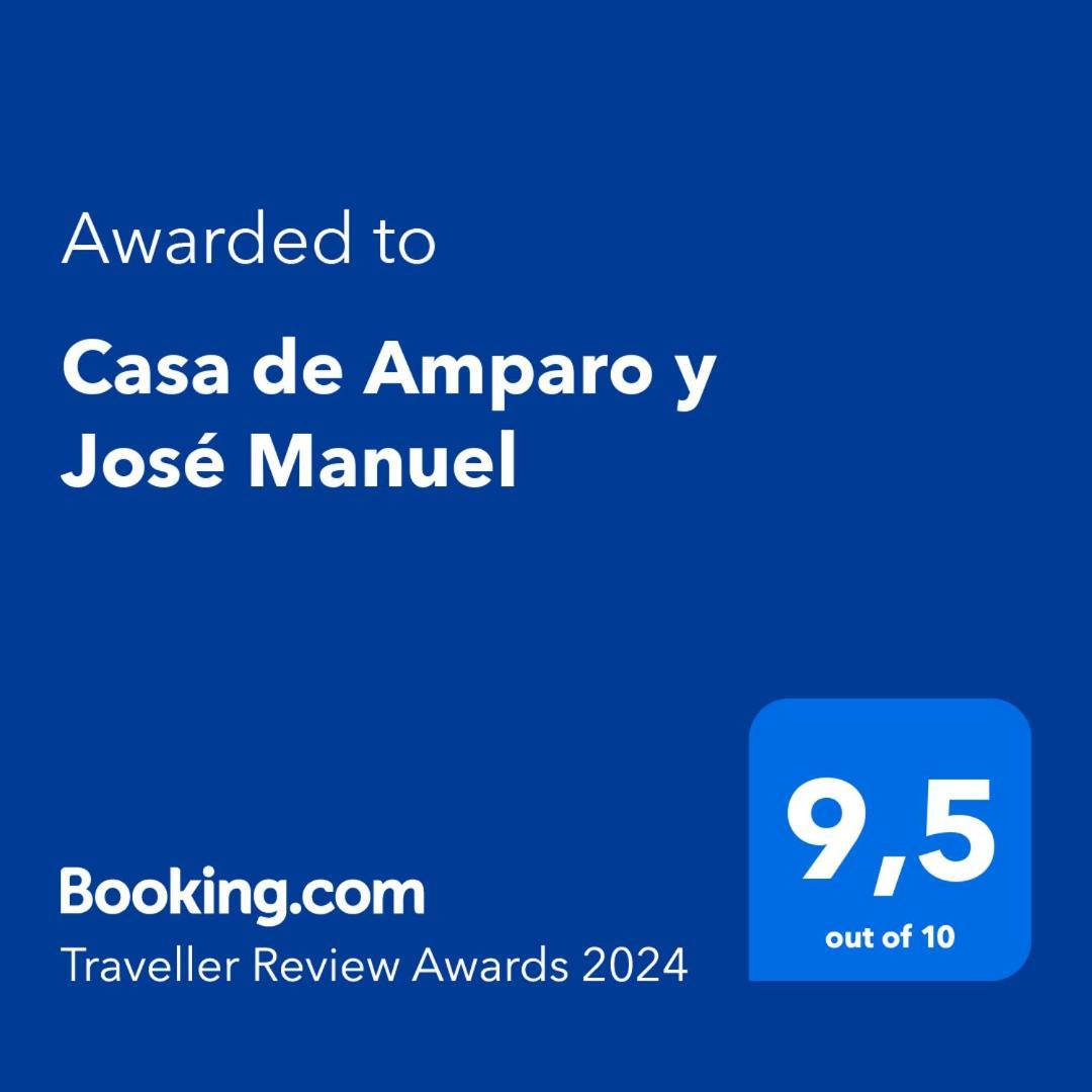 Casa De Amparo Y Jose Manuel Guest House Pavies Екстериор снимка